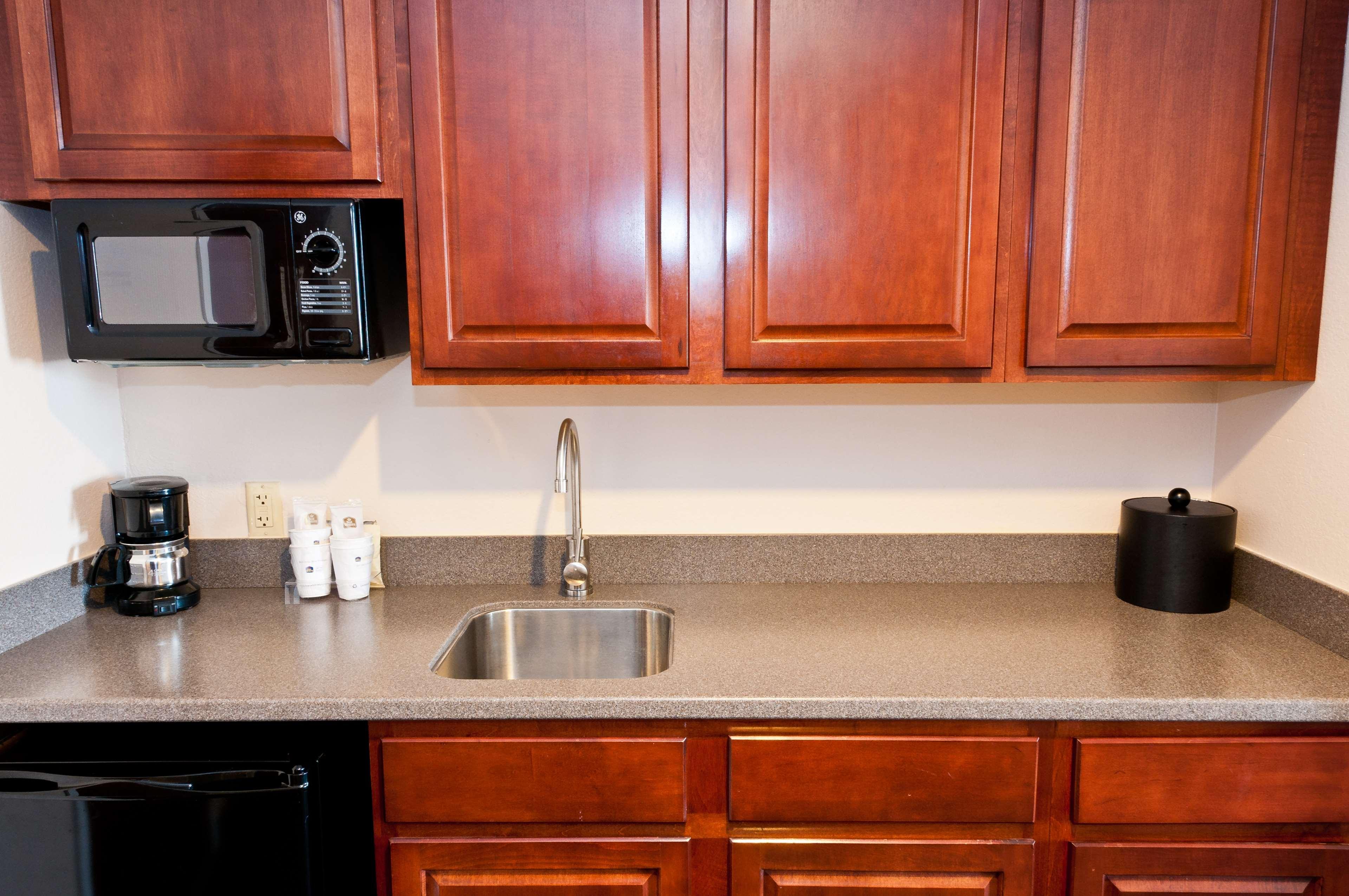 Best Western Plus Brandywine Inn & Suites Monticello Ruang foto