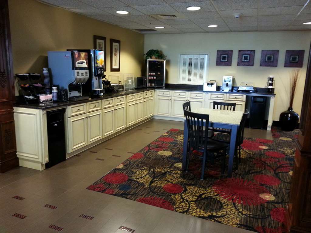 Best Western Plus Brandywine Inn & Suites Monticello Restoran foto