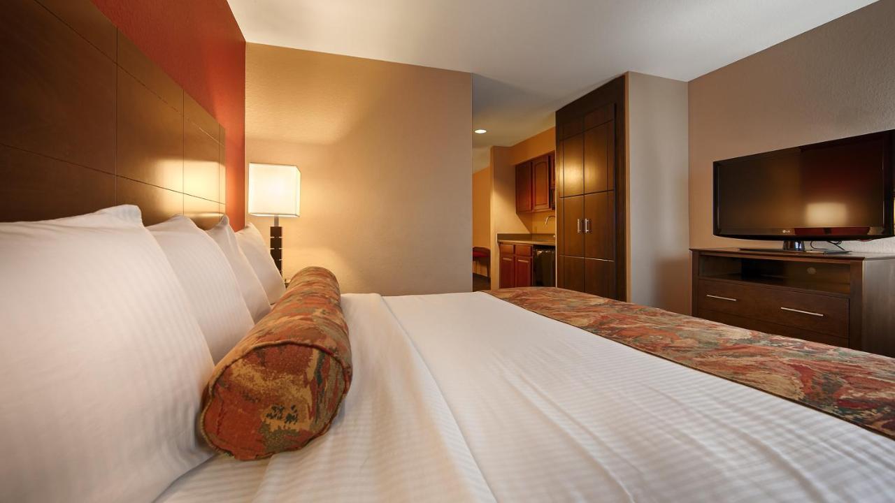 Best Western Plus Brandywine Inn & Suites Monticello Bagian luar foto